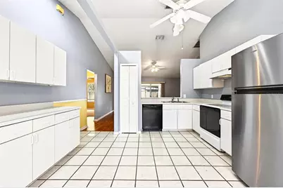 14411 Desilu Drive, Orlando, FL 32832 - Photo 8