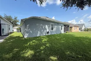 2848 Oconnell Dr, Kissimmee, FL 34741 - Photo 6