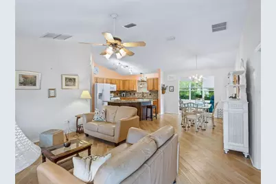 9671 SE 168th Maplesong Lane, The Villages, FL 32162 - Photo 4