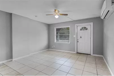 1086 Hibiscus Court #22, Tavares, FL 32778 - Photo 8