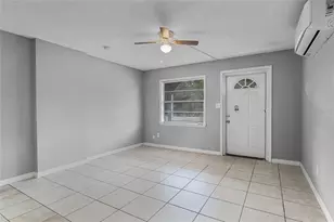 1086 Hibiscus Ct, Tavares, FL 32778 - Photo 8