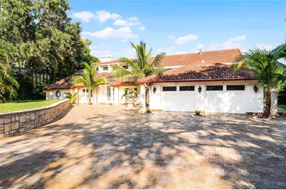 8605 Bay Shore Cove, Orlando, FL 32836 - Photo 2