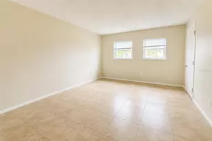 828 Sky Lake Cir, Orlando, FL 32809 - Photo 2