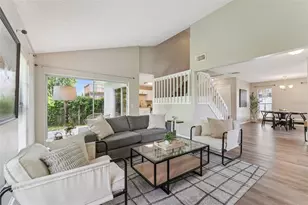 533 Madrigal Ct, Orlando, FL 32825 - Photo 4