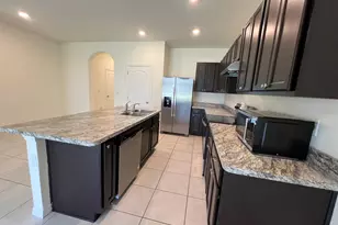 1370 Yellow Finch Dr, Davenport, FL 33837 - Photo 6