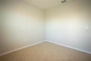 2791 House Finch Rd, Saint Cloud, FL 34773 - Photo 8