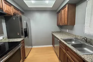 4852 Marks Terrace, Orlando, FL 32811 - Photo 8