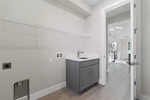 8010 Gondola Dr, Orlando, FL 32809 - Photo 24