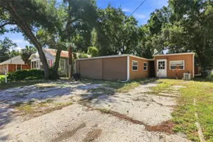 1672 10th St, Sarasota, FL 34236 - Photo 2