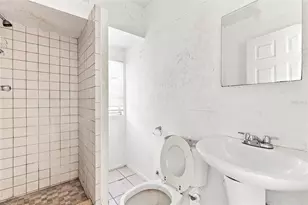 1672 10th St, Sarasota, FL 34236 - Photo 26