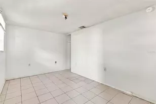 1672 10th St, Sarasota, FL 34236 - Photo 20