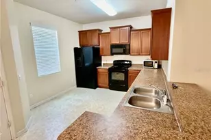 2305 Betsy Ross Ln, Saint Cloud, FL 34769 - Photo 2