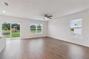 541 Remick St, Osteen, FL 32764 - Photo 4