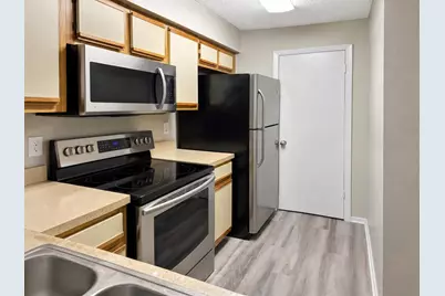 224 Afton Square #201, Altamonte Springs, FL 32714 - Photo 4