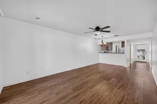 3004 Plaza Terrace Dr, Orlando, FL 32803 - Photo 10