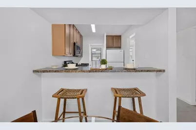 3004 Plaza Terrace Drive #3004, Orlando, FL 32803 - Photo 10