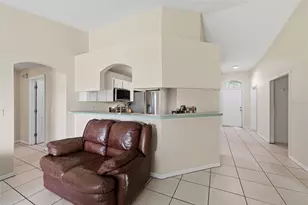 1593 Watson Oaks Ct, Lakeland, FL 33809 - Photo 8