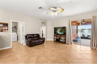 10408 Eastpark Woods Drive, Orlando, FL 32832 - Photo 8