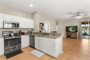 10408 Eastpark Woods Dr, Orlando, FL 32832 - Photo 16