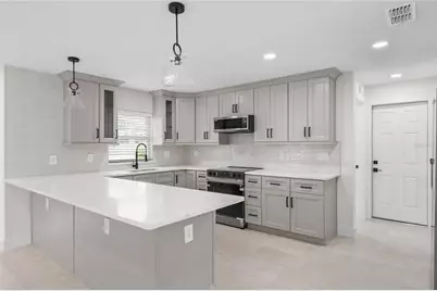 5112 Jeannine Court, Orlando, FL 32807 - Photo 10