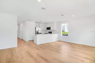931 Phoenix St, Davenport, FL 33837 - Photo 6