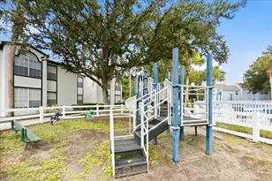 1612 Columbia Arms Cir, Kissimmee, FL 34741 - Photo 18