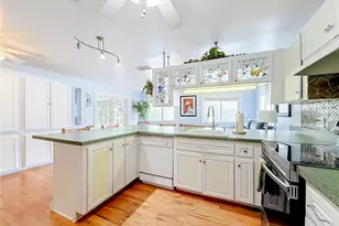 8431 Pamlico St, Orlando, FL 32817 - Photo 12
