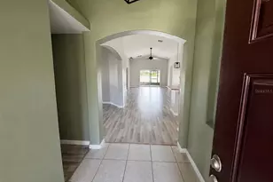 2242 Colville Chase Dr, Ruskin, FL 33570 - Photo 2