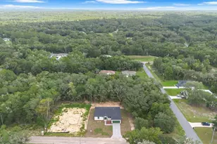 10615 N Didiscus Dr, Citrus Springs, FL 34434 - Photo 8
