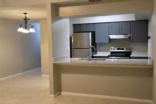 2738 Hunt Club Ln, Orlando, FL 32826 - Photo 8