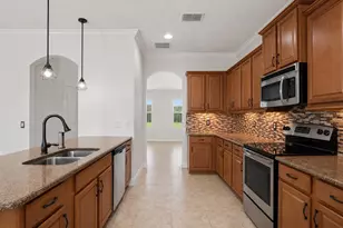 10862 Sunset Ridge Ln, Orlando, FL 32832 - Photo 12