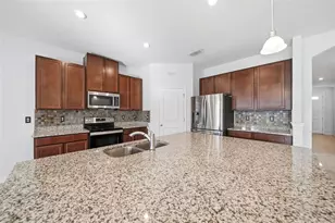 504 Affirmed Wy, Davenport, FL 33837 - Photo 6