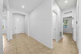 504 Affirmed Wy, Davenport, FL 33837 - Photo 10