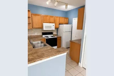 6169 Metrowest Boulevard #306, Orlando, FL 32835 - Photo 8