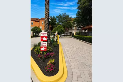 6169 Metrowest Boulevard #306, Orlando, FL 32835 - Photo 4