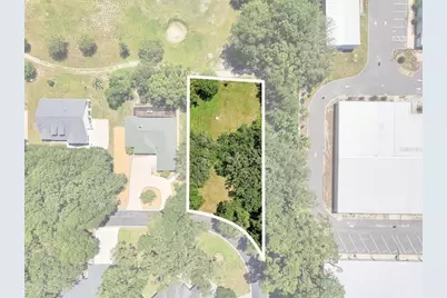 512 Dowling Circle, Lady Lake, FL 32159 - Photo 2