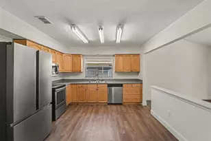 510 Wavecrest Dr, Orlando, FL 32807 - Photo 10