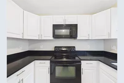 2800 E 113th Avenue #213, Tampa, FL 33612 - Photo 4