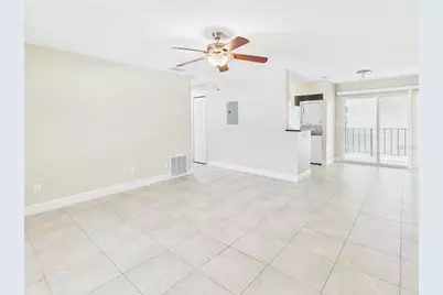 2800 E 113th Avenue #213, Tampa, FL 33612 - Photo 6