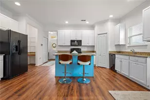 2916 Moonstone Bend, Kissimmee, FL 34758 - Photo 6