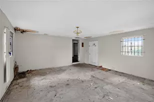 3504 Lindell Ave, Tampa, FL 33610 - Photo 18