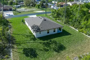 6241 Freeport Dr, Spring Hill, FL 34608 - Photo 12
