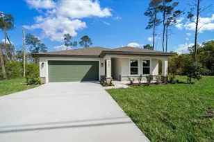 6241 Freeport Dr, Spring Hill, FL 34608 - Photo 14