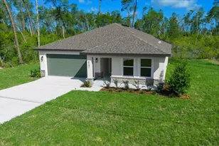 6241 Freeport Dr, Spring Hill, FL 34608 - Photo 2