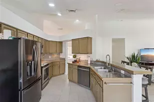 8611 Primrose Dr, Kissimmee, FL 34747 - Photo 18