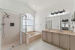 8611 Primrose Dr, Kissimmee, FL 34747 - Photo 32