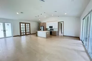 3259 Langmaid Ave, North Port, FL 34288 - Photo 8