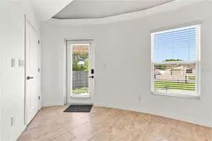 2881 Gentian Rd, Venice, FL 34293 - Photo 4