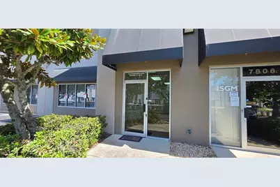 7810 Kingspointe Parkway #4, Orlando, FL 32819 - Photo 2