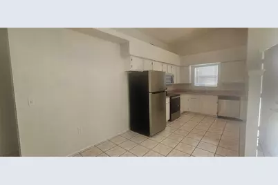 1922 Tropic Bay Court, Orlando, FL 32807 - Photo 10